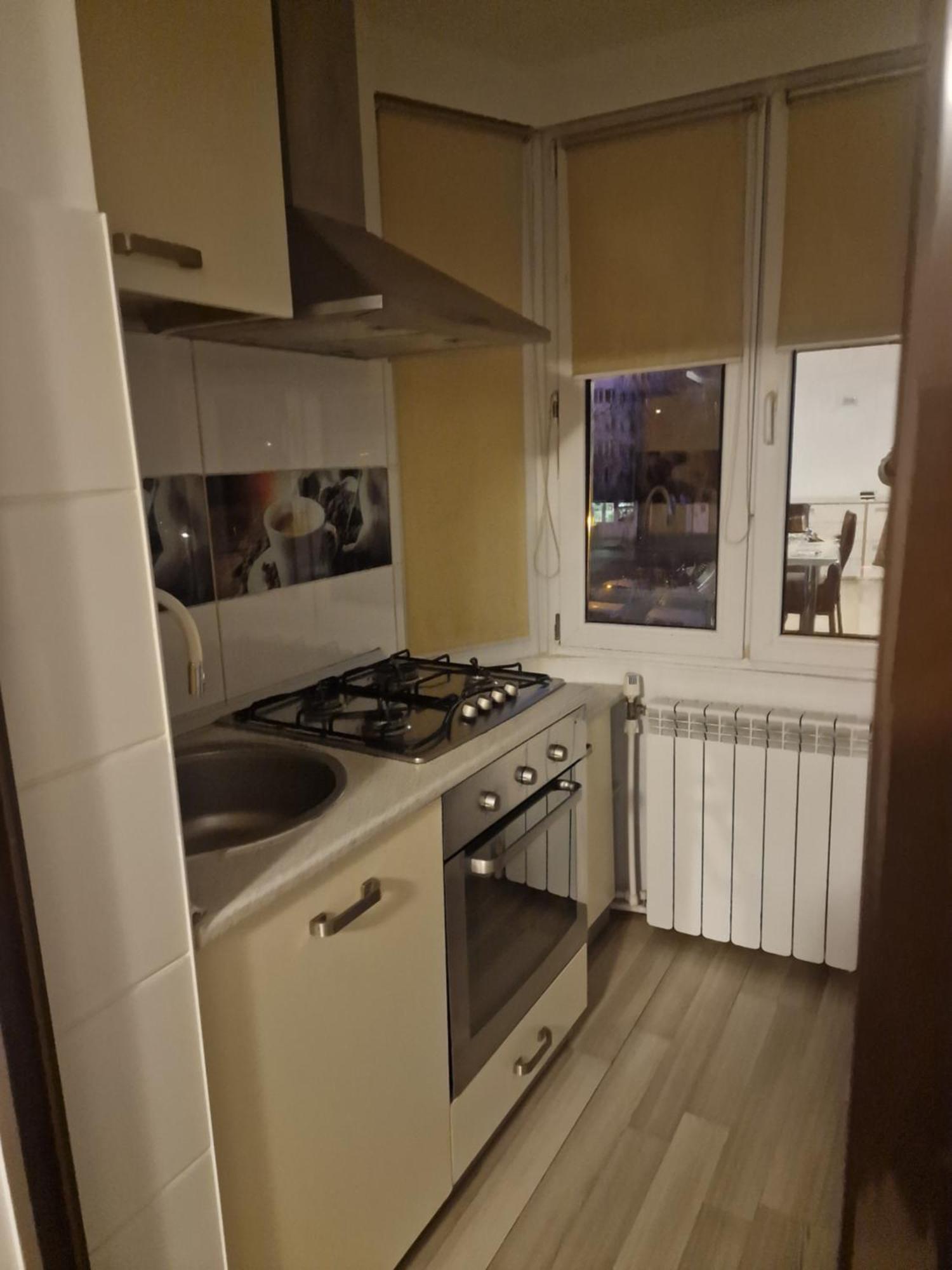 2 Bedrooms Apartment. 갈라치 외부 사진