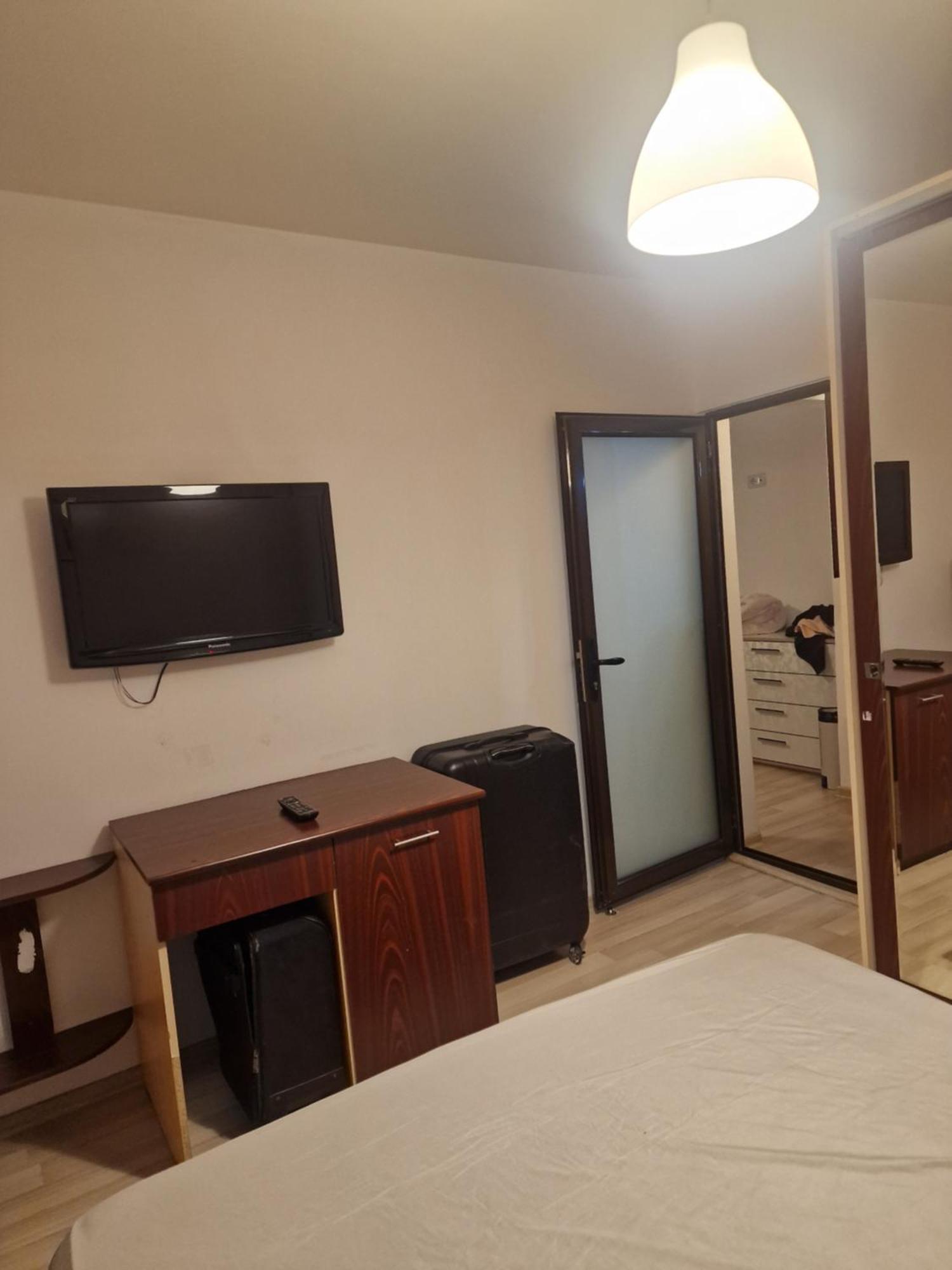 2 Bedrooms Apartment. 갈라치 외부 사진